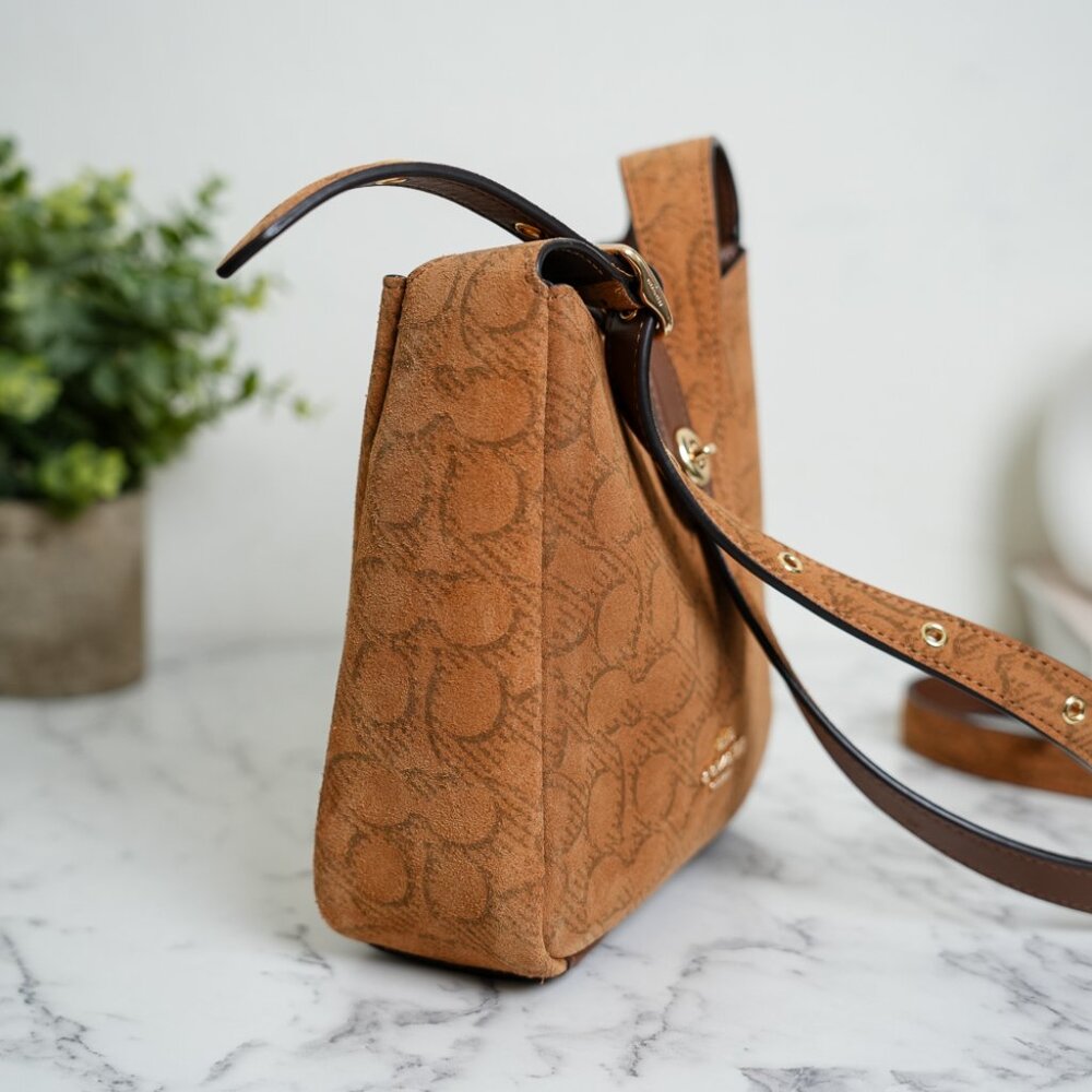 Coach CCE16 Hadley Mini Crossbody Bag In Signature Suede in Caramel NWT - Picture 2 of 13